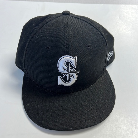 Seattle Mariners fitted hat - Picture 2 of 6